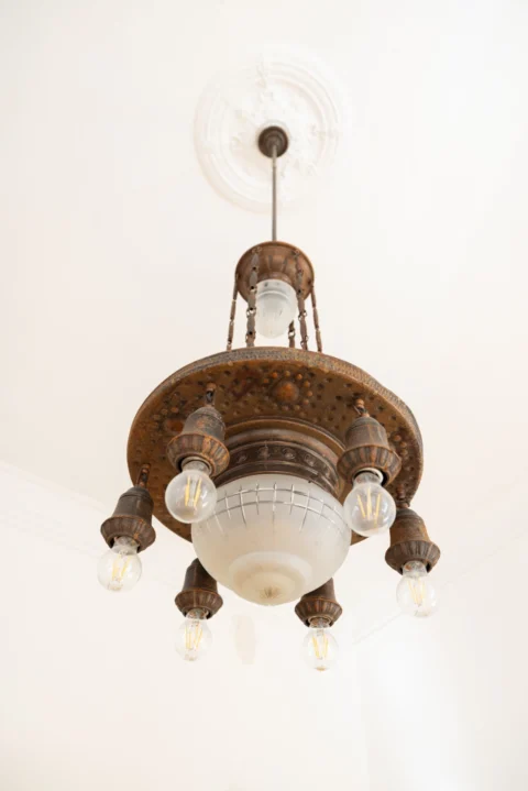 Classical, spacious one-bedroom apartment for SALE in downtown district V.