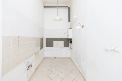 Classical, spacious one-bedroom apartment for SALE in downtown district V.