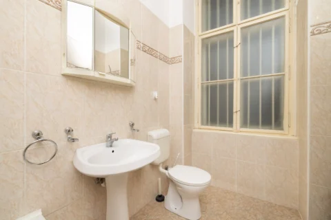 Classical, spacious one-bedroom apartment for SALE in downtown district V.