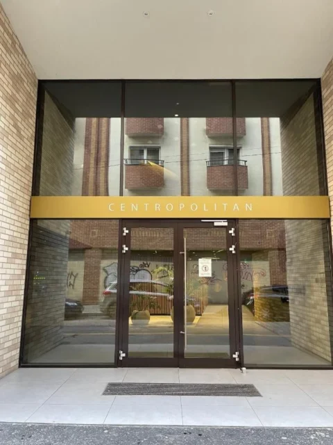 Eladó Stílusos, új építésű Garzon lakás Budapest szívében, a Centropolitan épületében