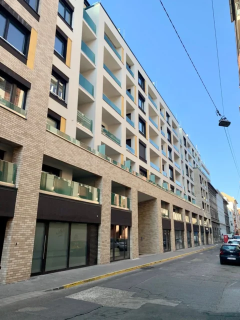 Eladó Stílusos, új építésű Garzon lakás Budapest szívében, a Centropolitan épületében