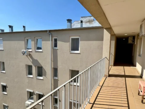 Bright One-bedroom Apartment for SALE in FUTÓ street – close to CORVIN Promenade