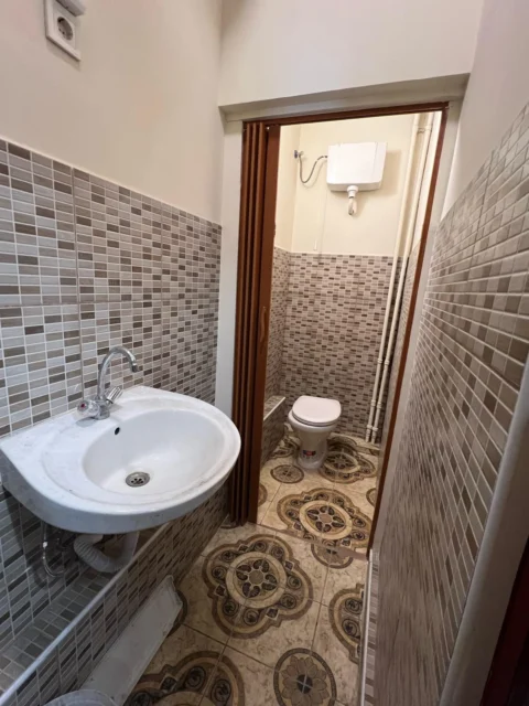 Étterem eladó minden berendezéssel az Üllői úton a Corvin közelében