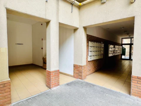 Bright One-bedroom Apartment for SALE in FUTÓ street – close to CORVIN Promenade