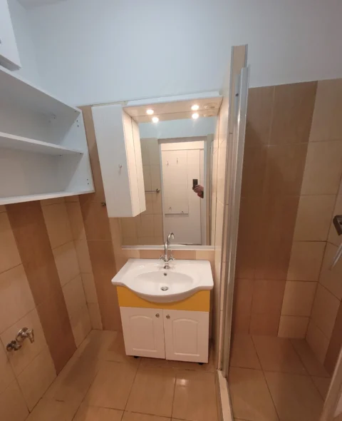 One-bedroom Apartment for Rent in Vágóhíd street- close to the Danube