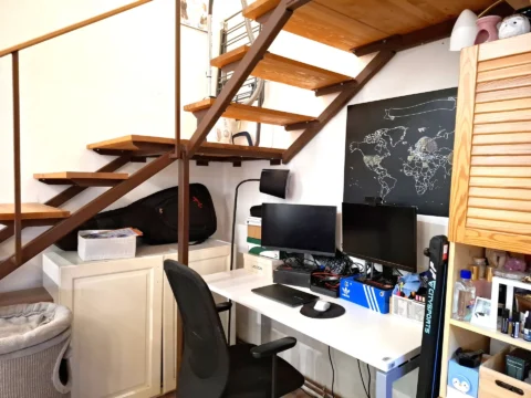 Furnished studio flat FOR SALE next to Orczy tér