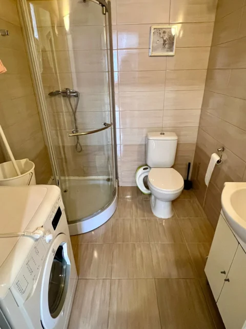 Furnished one-bedroom for SALE next to Wesselényi street