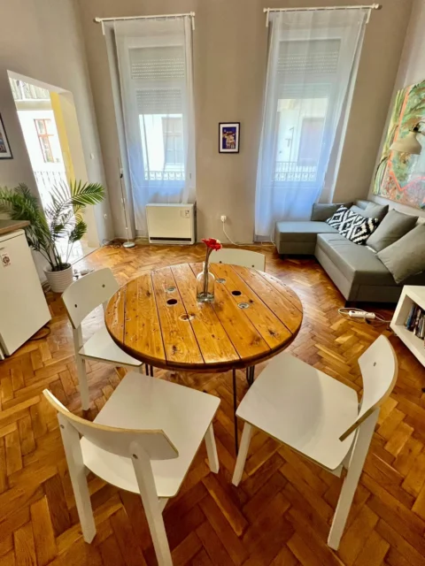 Furnished one-bedroom for SALE next to Wesselényi street