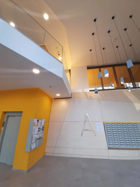 Új építésű, bútorozott garzon lakás ELADÓ a Young City Épületben