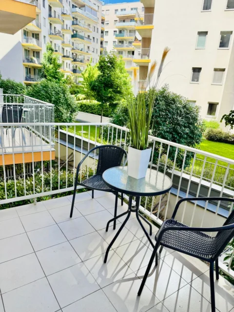 Új építésű, bútorozott garzon lakás ELADÓ a Young City Épületben