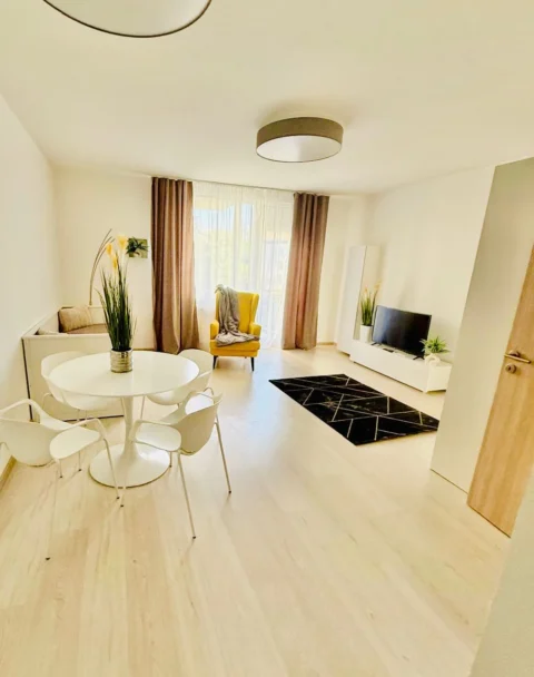 Új építésű, bútorozott garzon lakás ELADÓ a Young City Épületben