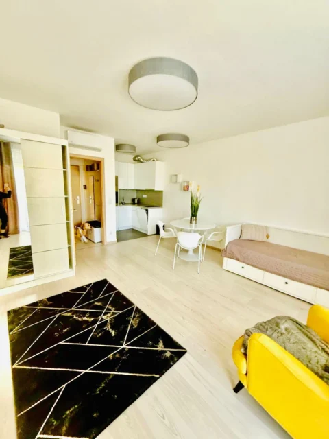 Új építésű, bútorozott garzon lakás ELADÓ a Young City Épületben