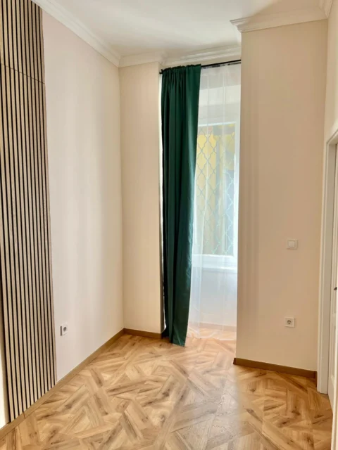 Fully renovated 2-bedroom flat FOR SALE next to Andrássy Road