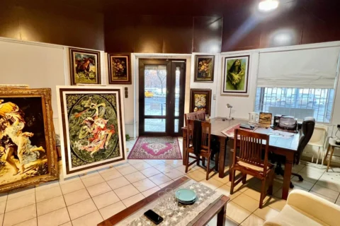 Commercial Property for Sale in Budapest next to Nagyvárad square