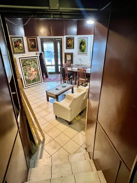 Commercial Property for Sale in Budapest next to Nagyvárad square