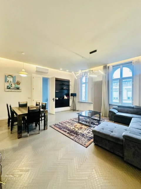 Luxury 2 Bedroom Apartment for Rent on Bajcsy-Zsilinszky Road