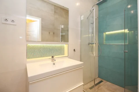 Stylish One-bedroom Apartment for Rent in Ráday street