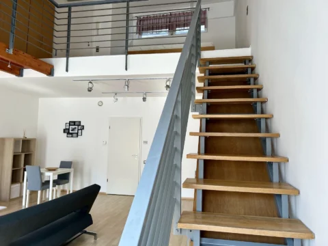 Spacious Apartment for Rent close to Corvin Promenade with gallery