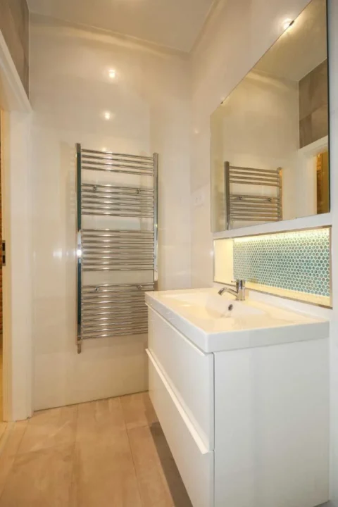 Stylish One-bedroom Apartment for Rent in Ráday street