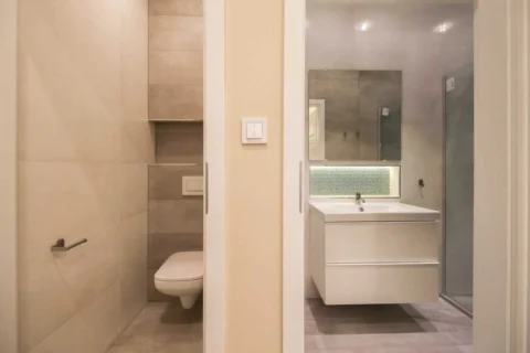 Stylish One-bedroom Apartment for Rent in Ráday street