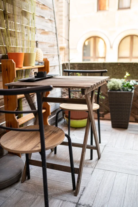 Renovated  Studio apartment for Rent in Dessewffy street – close to Nyugati Realway station