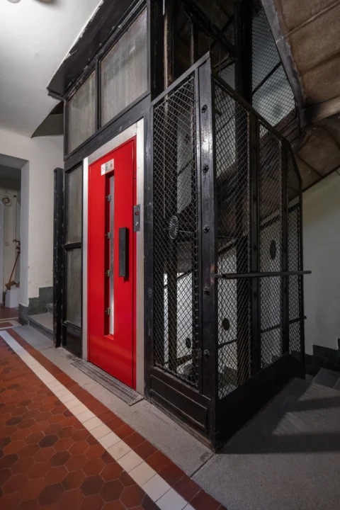 Renovated  Studio apartment for Rent in Dessewffy street – close to Nyugati Realway station