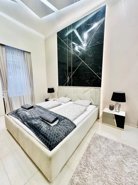 Luxury 2 Bedroom Apartment for Rent in Nagymező street