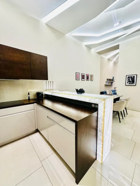 Luxury 2 Bedroom Apartment for Rent in Nagymező street