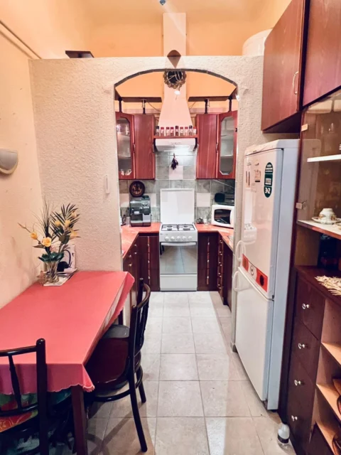 Cozy studio apartment for sale near Orczy tér