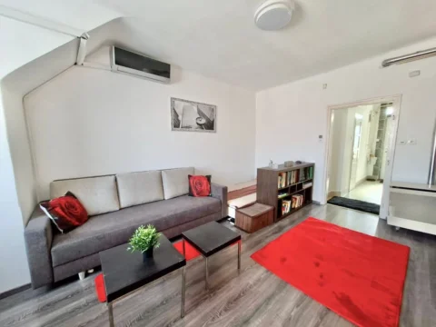 Cozy studio for sale in the popular district XIII.