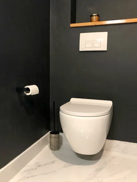 Fully Renovated 2 Bedroom 2 Bathroom Apartment for Rent in Rózsa street