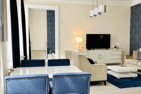 Rent in Székely Bertalan street -an Elegantly Renovated Premium Luxury Apartment with Italian Furniture in the Heart of the City