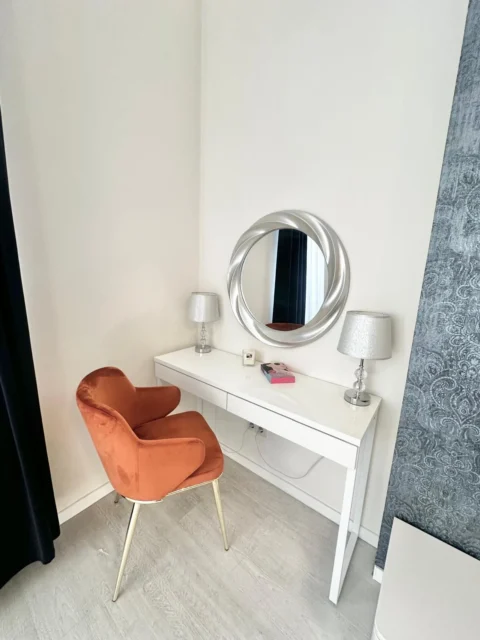 Rent in Székely Bertalan street -an Elegantly Renovated Premium Luxury Apartment with Italian Furniture in the Heart of the City