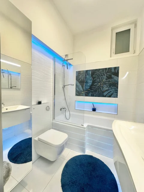 Rent in Székely Bertalan street -an Elegantly Renovated Premium Luxury Apartment with Italian Furniture in the Heart of the City