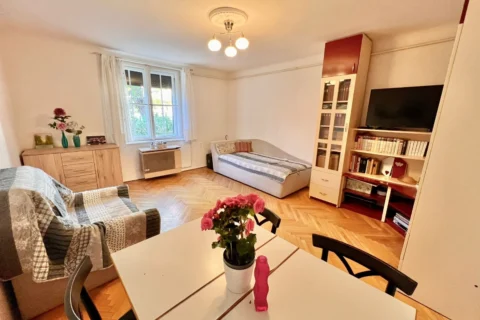 Egy szobás lakás eladó a XI. kerületben – a Kelenföldön a Sopron utcában