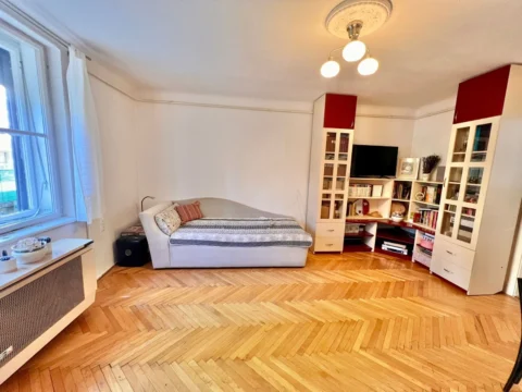 Egy szobás lakás eladó a XI. kerületben – a Kelenföldön a Sopron utcában