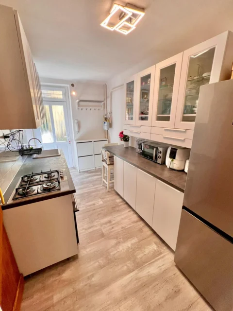 Egy szobás lakás eladó a XI. kerületben – a Kelenföldön a Sopron utcában