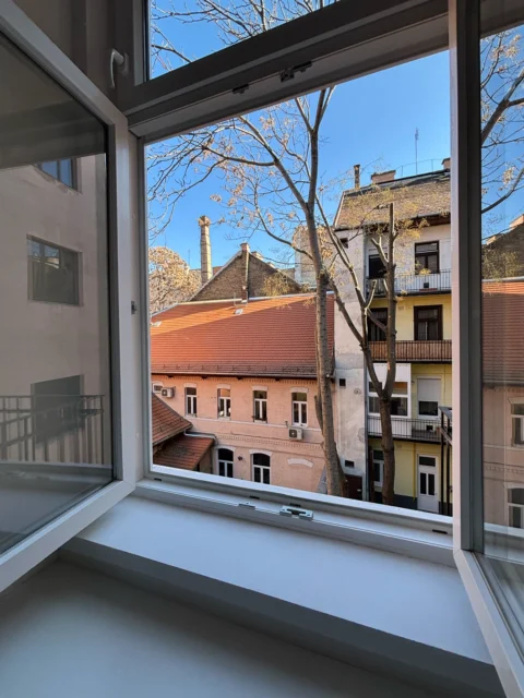 Stylish One-bedroom Apartment for Rent in István street close to City Park