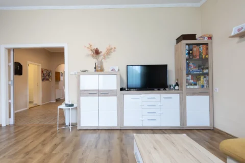 Felújított családi ház kerttel ELADÓ