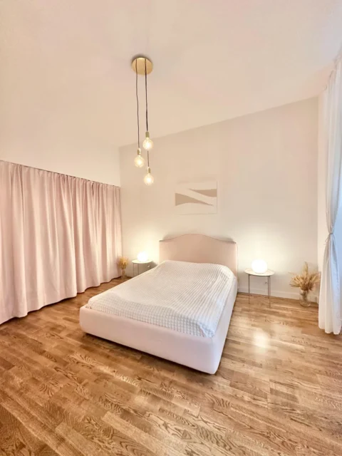 Stylish One-Bedroom Apartment for Rent in Régi posta Street – Downtown
