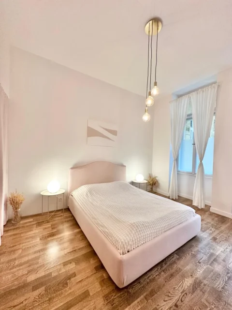 Stylish One-Bedroom Apartment for Rent in Régi posta Street – Downtown