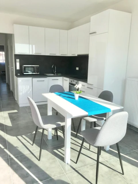 Newly Built PANORAMIC One-bedroom flat for Rent in Tömő street-  close to CORVIN and SEMMELWES