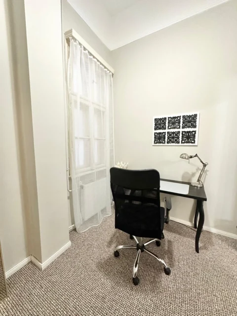 Renovated 2+1 Room Apartment for Rent on József blwrd
