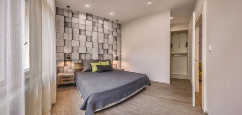 Renovated 2-bedroom Apartment for Rent in Katona József street|
