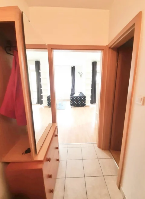 Spacious Studio Apartment for Rent in Kőris street