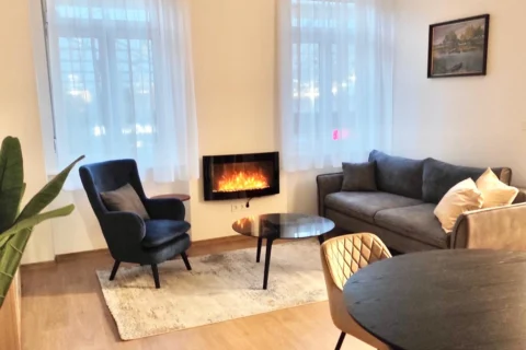 Nice 2 Bedroom Apartment for Rent in Váci road facing Westend City Center