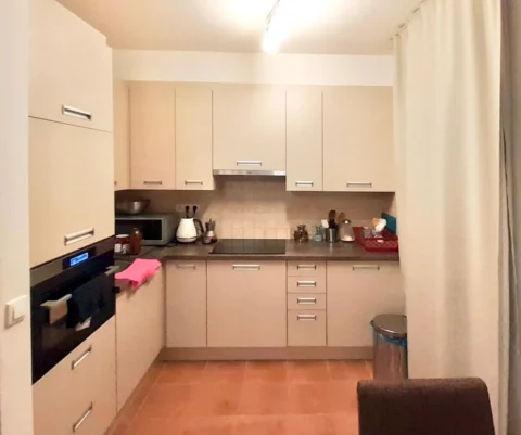 Newly Built One-bedroom Apartment in Garay street – close to Keleti Realway station and City Park