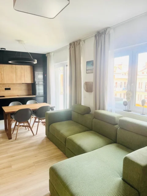 Newly Built 2-bedroom Apartment for Rent in Balázs Béla street  – Universo Building with Balcony