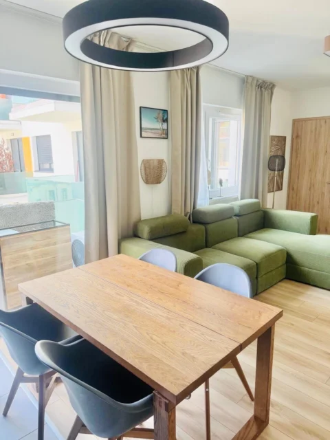 Newly Built 2-bedroom Apartment for Rent in Balázs Béla street  – Universo Building with Balcony