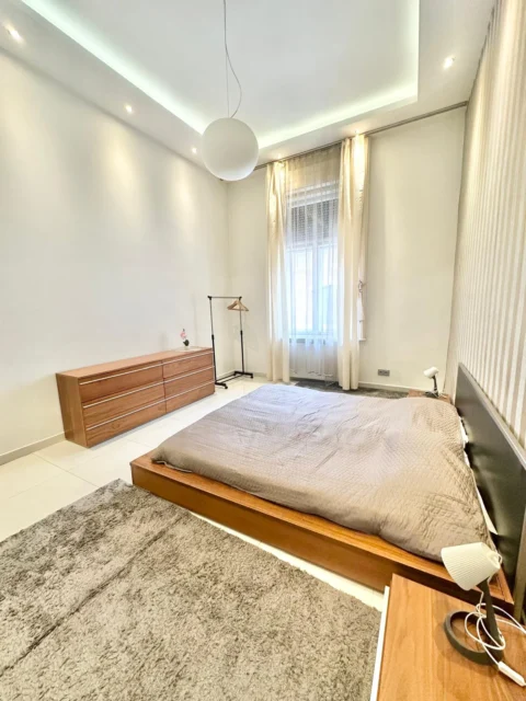 Luxury 3 Bedroom Apartment for Rent in Paulay Ede street